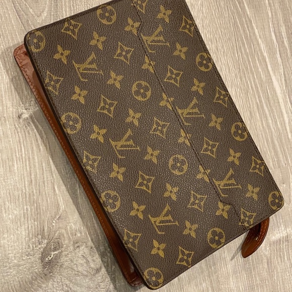 Authentic Louis Vuitton Pochette Homme clutch - Picture 2 of 7